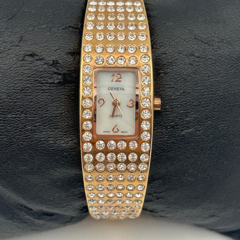 Geneva Rose Gold Crystal Embellishments Women’s Bangle  Watch New Battery
